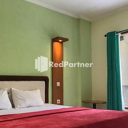 Pondok Mesari Redpartner Near Legian Beach Exterior photo