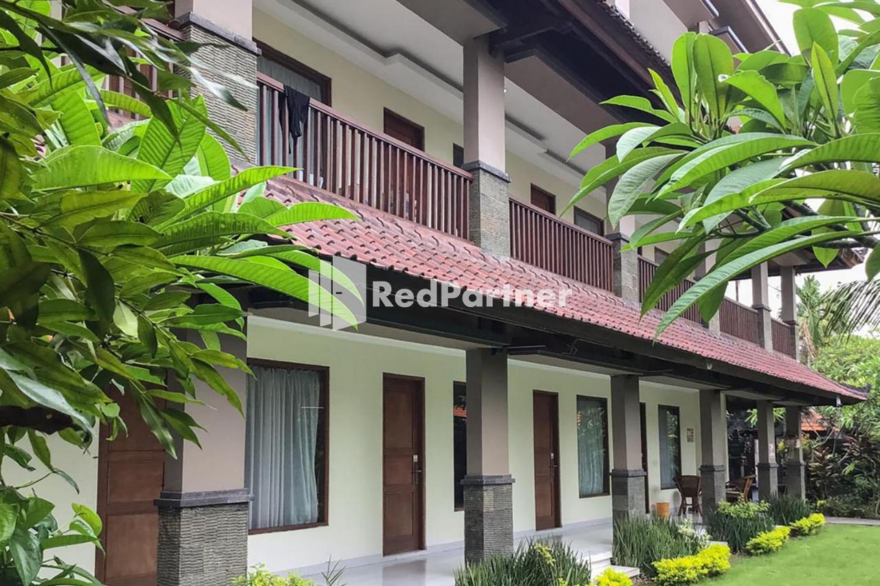Pondok Mesari Redpartner Near Legian Beach Exterior photo