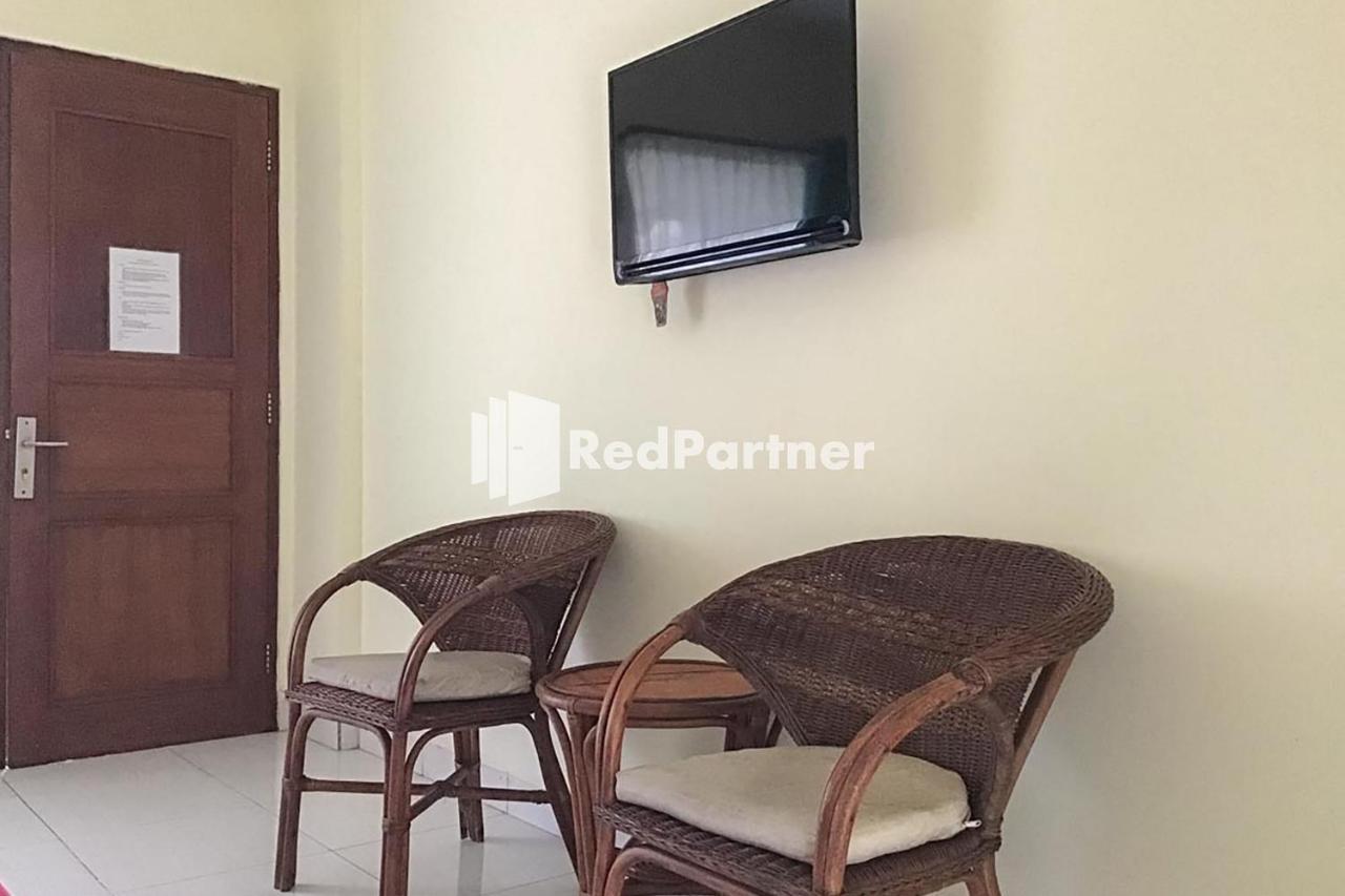 Pondok Mesari Redpartner Near Legian Beach Exterior photo