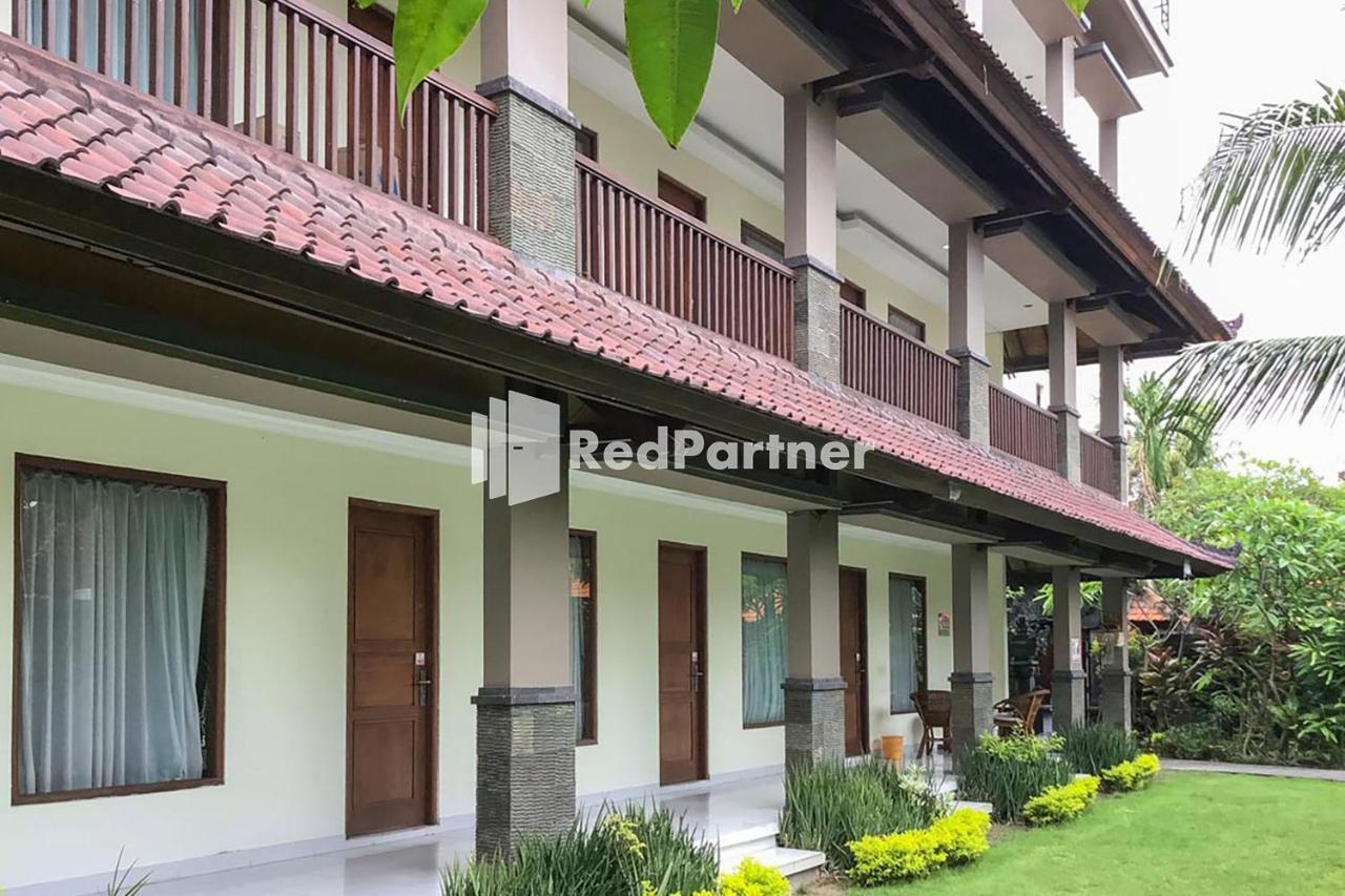Pondok Mesari Redpartner Near Legian Beach Exterior photo