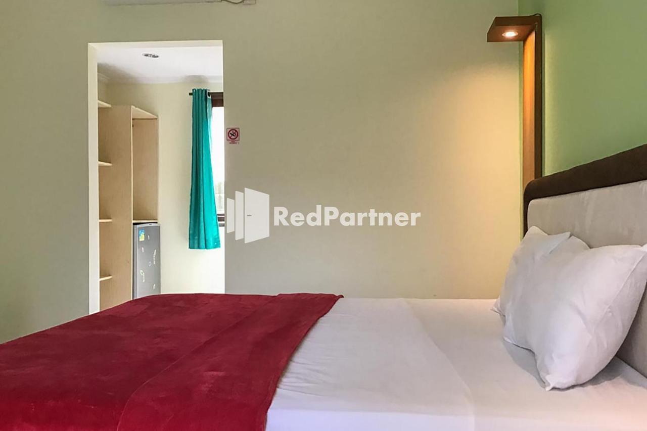 Pondok Mesari Redpartner Near Legian Beach Exterior photo